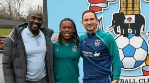 Ghanaian coach Otto Addo (L) has made a personal visit to striker Brandon Thomas-Asante (M)