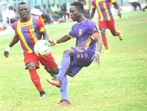 Jacob Larweh is action for Tema Youth when they faced Hearts of Oak