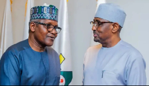 Aliko Dangote (L) has filed a formal corruption petition against Farouk Ahmed (R)