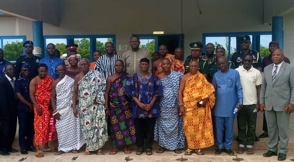 Participants at the event in a group photograph