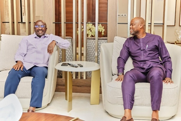 Wamkele Mene with Dr. Bawumia interacting during the visit