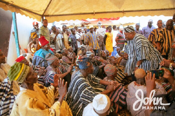 Former President Mahama greets elder of the clan