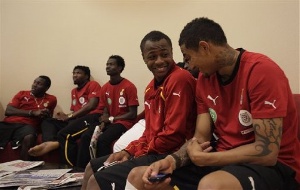 Ayew Kevin Prince Share Another Laugh 02Oct2010