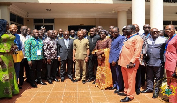 President Akufo-Addo with some MPs and MMDCEs from the Northern, Upper East and Upper West Regions