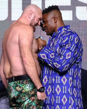 Francis Ngannou (right) and Tyson Fury