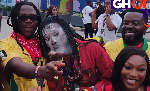 2026 World Cup: Stonebwoy and RNAQ link up with viral 'powder man' in the US