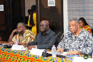 The minister (M) announced that the government is developing two million hectares of arable land