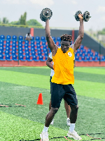 Former Great Olympics star Maxwell Abbey Quaye trains with Totti Laryea