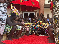 Barima Sarpong Tweneboa Kodua seated in state