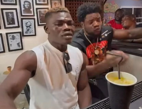 Bahubali (L) and Dickson's (R) were seen having fun before the fight