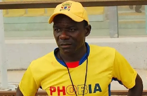 Ex-Ghana goalkeeper Abukari Damba