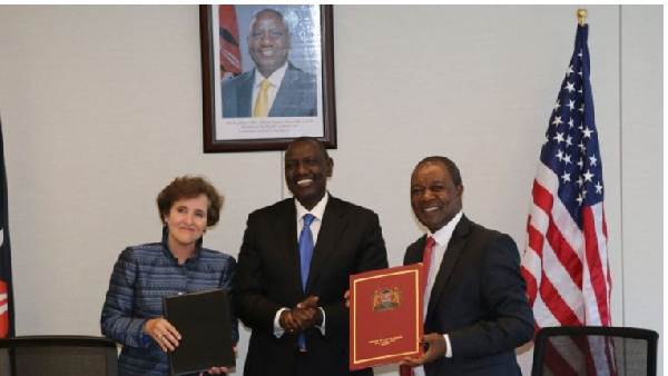 (L-R) MCC CEO Alice Albright,President William Ruto Mr. Njuguna Ndung’u pose for a photo a