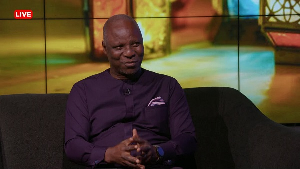 Rev Daniel Annan Rev Daniel Annan   I9T9og6MvI0XViDB