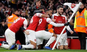 Arsenal host Serie A's second-placed side Napoli