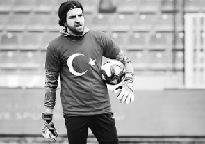 Yeni Malatyaspor goalkeeper, Ahmet Eyup Turkaslan