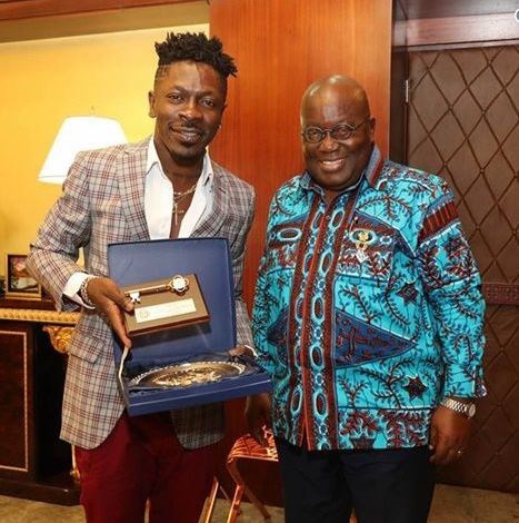 Shatta Wale when he presented the award 'Key to the city of Worcester' in US to Akufo-Addo