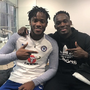 Batshuayi met Essien at Chelsea's training ground on Wednesday