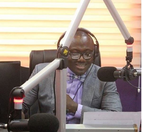 Bola Ray gives thanks to God for a successful journey
