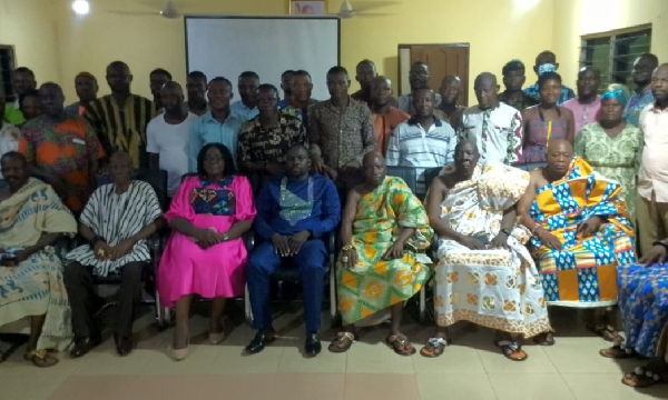 Photo of stakeholders at the meeting