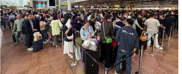 Pipo wey dey stranded for airport