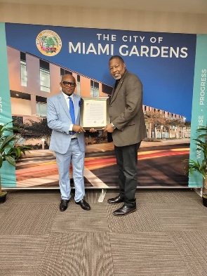 Dr. Nana Ato Arthur and the Major of Miami Gardens, Rodney Harris