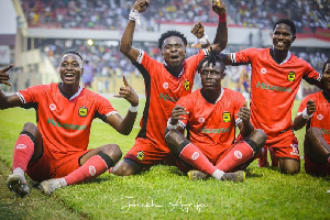 Kwame Opoku (M) paid tribute to Diogo Jota after scoring