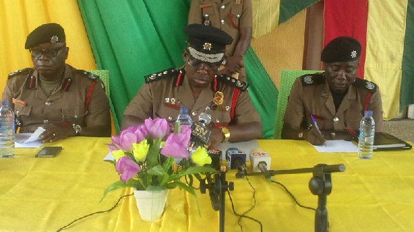 Dr . Brown Gaisie (middle) , Chief Fire Officer of the Ghana National Fire Service