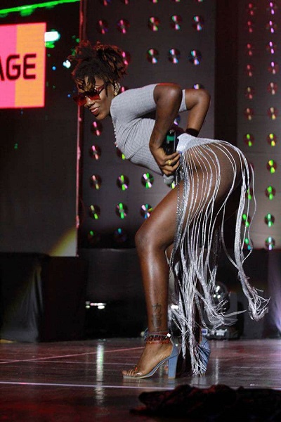 Ebony performing at the 4Syte Music Videos Awards 2017