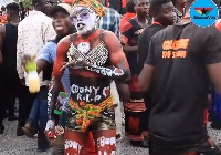 Ebony's fan painted his body to mourn and pay his last respect to the departed dancehall diva