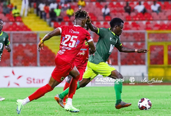 Asante Kotoko defender, Maxwell Agyemang