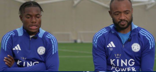 Fatawu Issahaku [L] and Jordan Ayew