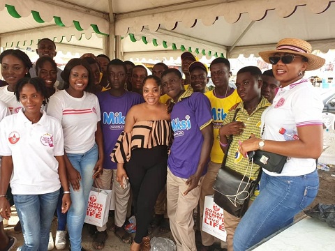 Moesha with some volunteers at the blood donation exercise