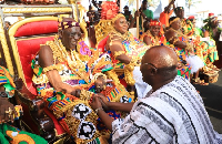 Dr Bawumia exchanging pleasantries with Oguaamanhene, Osabarima Dr. Kwesi Attah