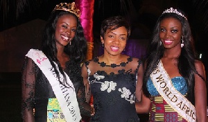 Giuseppina Barfi (left) Inna Patti (middle) and winner of 2012 pageant, Naa Okailey Shooter.