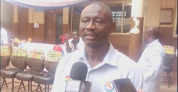 Abdul Rahman Suleiman, National President GHAART speaking to the press