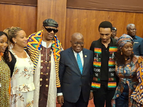 Stevie Wonder and family with President Akufo-Addo