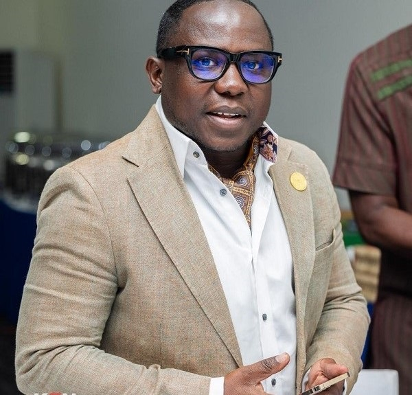 Prince Adjei - Guy Gee is the author of this piece