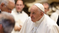 Pope Francis go undergo surgery on im abdomen