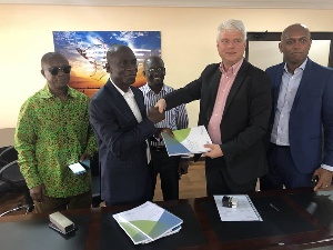 Chairman of Ibistek, Kwame Gyan and Frederik Mabesoone of Royal Haskoning DHV sign contract