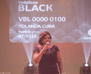Yolanda CEO VF Black Photo