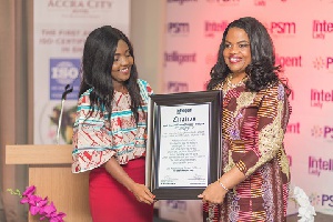 Lady Rosa Whitaker Duncan Williams receiving her Citation