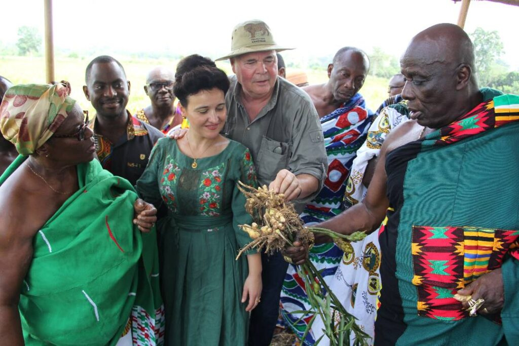 Okenhene (right) displays the new gold