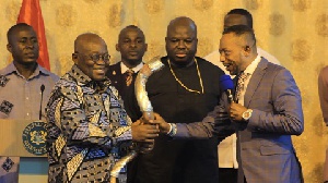 President Akufo-Addo (l), Rev. Owusu Bempah (r)