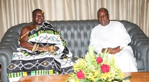 Former President John Dramani Mahama and Otumfuo Osei Tutu II