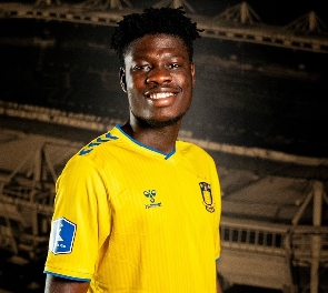 Ghana striker, Emmanuel Yeboah