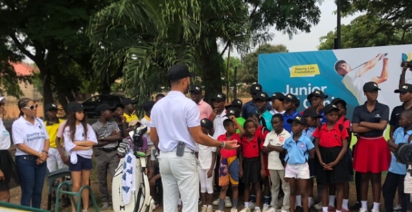 Danny List engaging the young golfers during the event