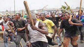 File photo: The suspect was attacked by a mob for stealing a the mobile phone