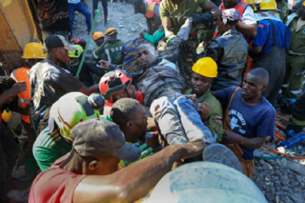 Rescue missions happening around the building collapse in Nairobi