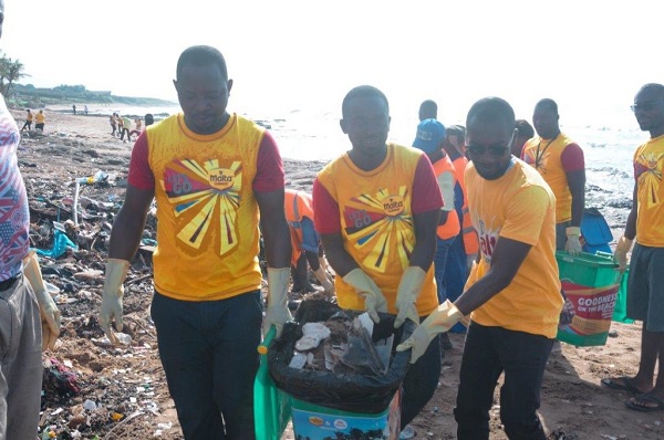 Guinness Ghana partners Nshorena on ‘Goodness On The Beach’ clean up ...