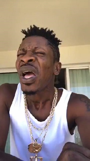 Shatta Wale critised for bleaching his skin